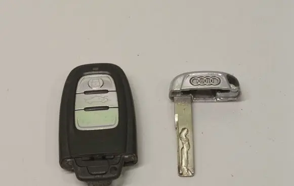 Audi Q5 SQ5 Ignition key/card 8T0959754D