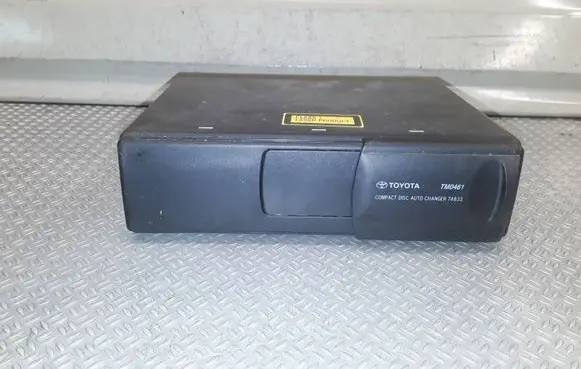 Toyota Previa (XR30, XR40) II CD/DVD changer 0860100911