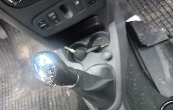 Dacia Sandero Lift Jack 