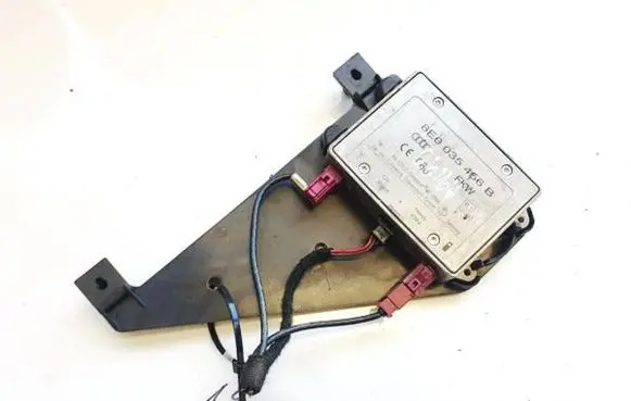 Audi A6 S6 C6 4F Antenna control unit 8e0035456b