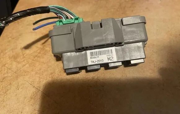 Honda CR-V Fuse module TMJZ010
