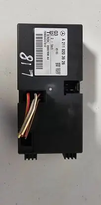Mercedes-Benz E W211 Door control unit/module 2118203626