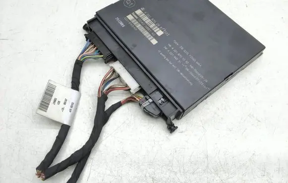 Mercedes-Benz S W221 Seat control module A2218702987 A2218701092 A2214423111