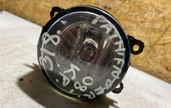 Nissan Pathfinder R51 Front fog light 89210549