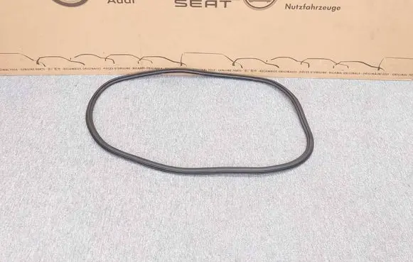 Audi A3 S3 8V Rear door rubber seal (on body) 8V5833721