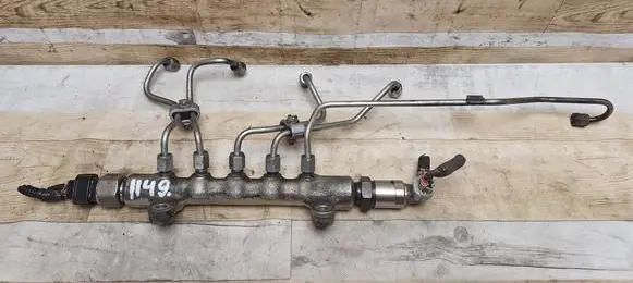 Fuel main line pipe