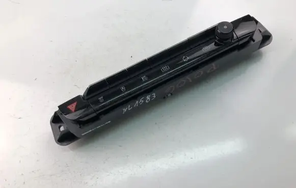 Citroen C5 Interior fan control switch 9828018177