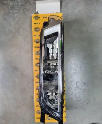 Volkswagen PASSAT B8 Front fog light 3G0941662
