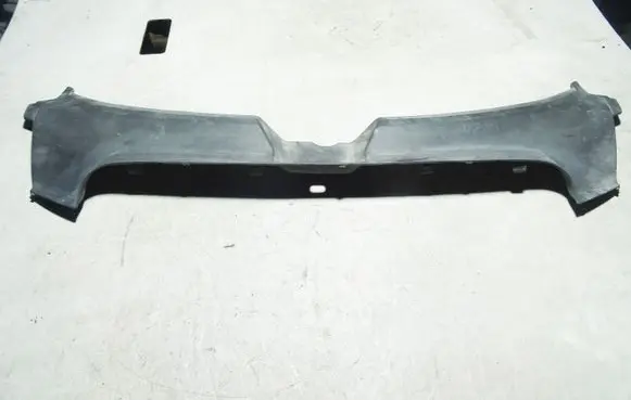 Audi A6 S6 C6 4F Radiator trim 4F0807081