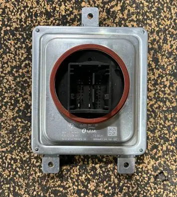 BMW X5 G05 LED ballast control module 7933357