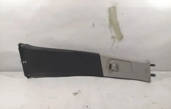 (B) pillar trim (top)