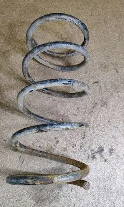 Mercedes-Benz C W203 Front coil spring