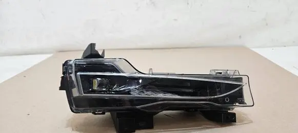 Tesla Model 3 Front fog light 1624798-00-A