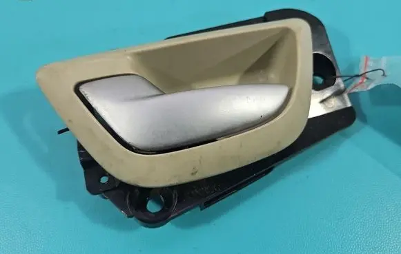 Volvo XC90 Front door interior handle 08626599 IMPRK1576526