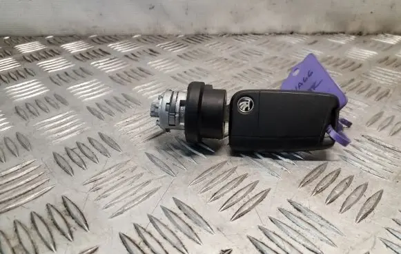Skoda Superb B8 (3V) Ignition key/card 