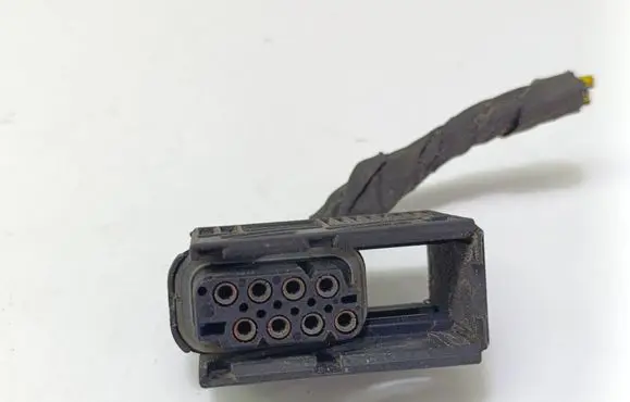 BMW 5 E60 E61 Headlight/headlamp wiring loom/harness 8352566