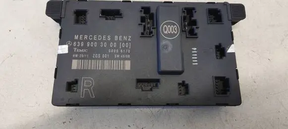 Mercedes-Benz Vito Viano W639 Door control unit/module A6399003000 6399003000