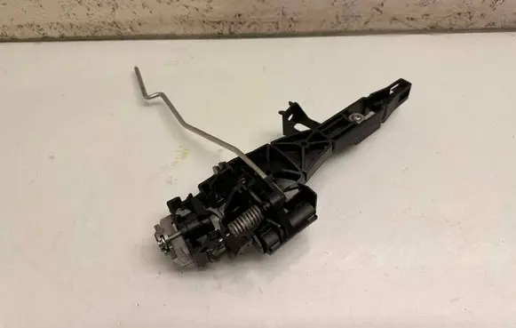 Mazda CX-30 Front door exterior handle 