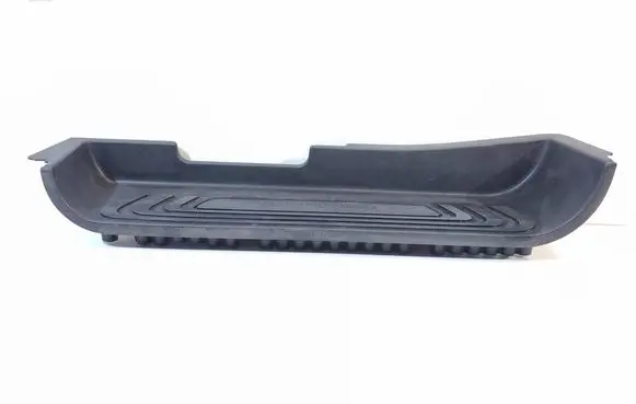Mercedes-Benz Vito Viano W447 Front sill trim cover A4476801606