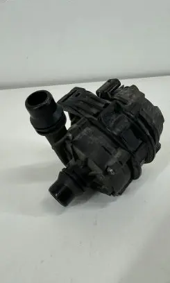 BMW 8 G15 Electric auxiliary coolant/water pump 8638237 8697891