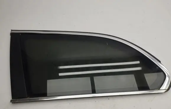 BMW 5 E60 E61 Rear side window