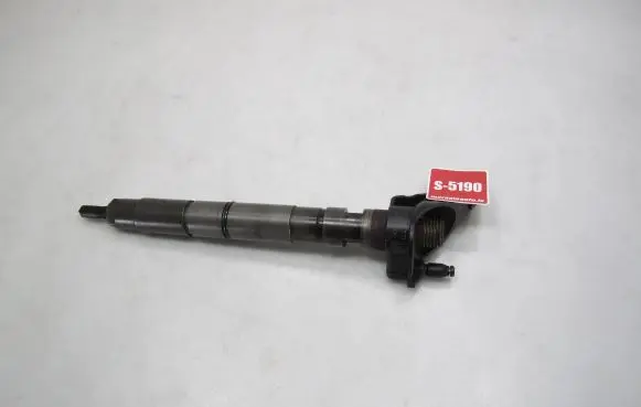 Audi A6 S6 C6 4F Fuel injector 059130277S
