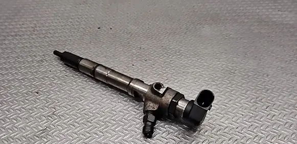 Skoda Octavia Mk2 (1Z) Fuel injector 03L130277B
