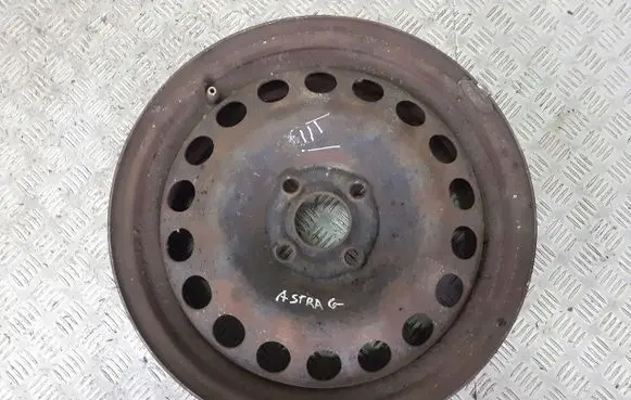 Toyota Land Cruiser (HDJ90) R15 steel rim 