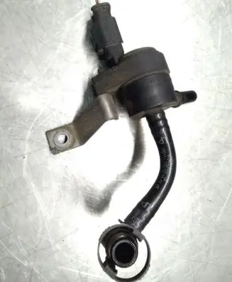 Citroen C4 I Picasso Vacuum valve V75419618003