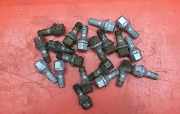 Alfa Romeo Giulietta Nuts/bolts 