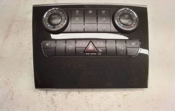 Mercedes-Benz ML W164 Climate control unit A2518206489 A2519063300 5HB96491451