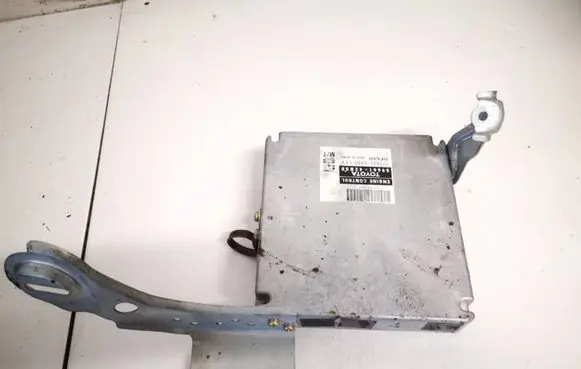 Toyota RAV 4 (XA20) Engine control unit/module 8966142b50 89661-42b50