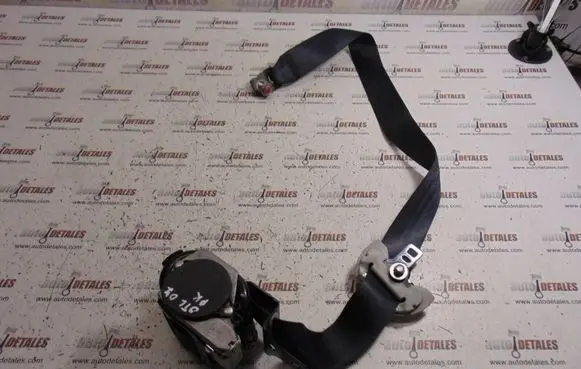 Mitsubishi Outlander Front seatbelt 6066747