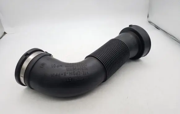 Chevrolet Cruze Air intake hose/pipe 13254633 315875880 1039896S01
