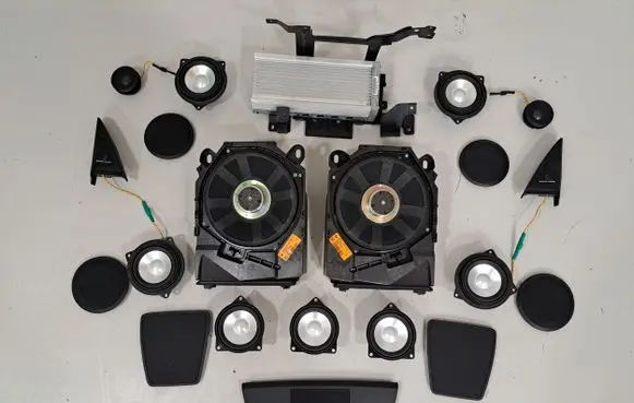 BMW M3 e92 Audio system kit 9143135 9143136
