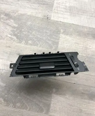 BMW 3 E90 E91 Dash center air vent grill 144821 9130460