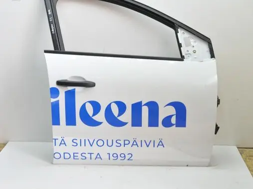 Dacia Sandero III Front door