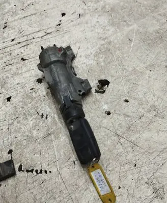 Volkswagen Golf IV Ignition lock 4B0905851C