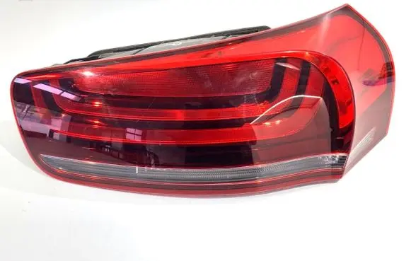 Citroen C4 II Picasso Rear/tail lights