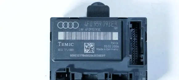 Audi A6 S6 C6 4F Door control unit/module 4F0959793E