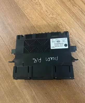 Audi A8 S8 D3 4E Climate control unit 4D0820043E 5HB00715501