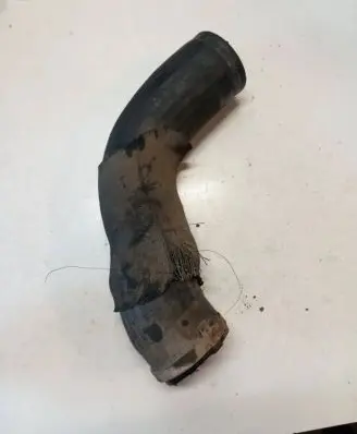 Volvo V70 Intercooler hose/pipe 31338543