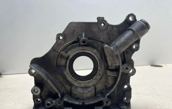 Peugeot 308 Oil pump 26724803