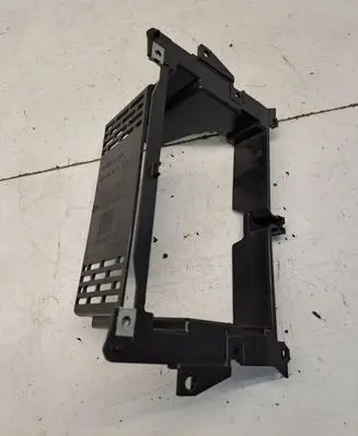 Mercedes-Benz Vito Viano W639 Radio/GPS head unit trim A6396891031