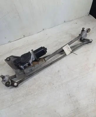 Subaru Legacy Front wiper linkage and motor