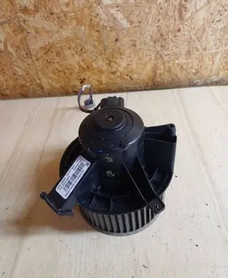 Chevrolet Traverse I Heater fan/blower T3272002 08322 1422