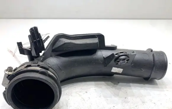 Dacia Sandero Intercooler hose/pipe 5FM3A