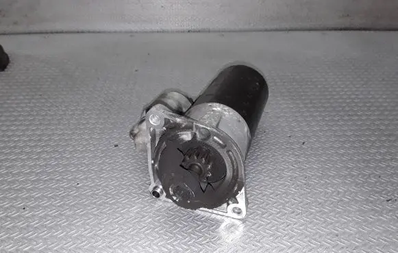 Alfa Romeo Giulietta Starter motor 0001139006