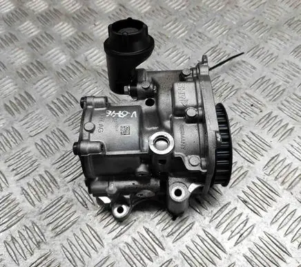 Audi A4 S4 B9 8W Oil pump 04L145208AA
