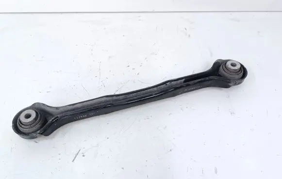 Rear control arm